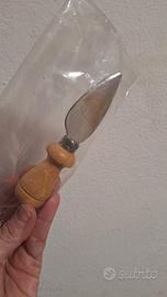 coltello per formaggio 