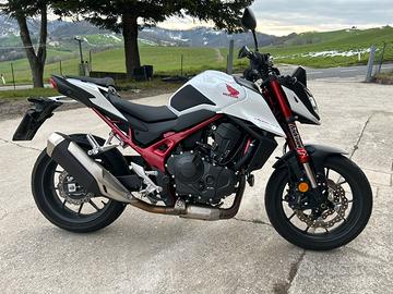 HONDA CB 750 Hornet depotenziata A2 35kw