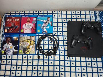 PS4 slim + 2 controller+5 giochi 