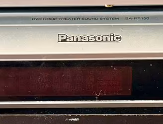 Panasonic SA-PT150 DVD Home Theater con 5 casse