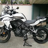 Moto Benelli TRK502X
