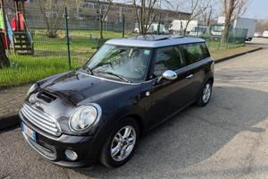 Mini Cooper Clubman AUTOMATICA-2013 BENZINA 1.6