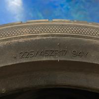 Gomme estive 225/45 R17