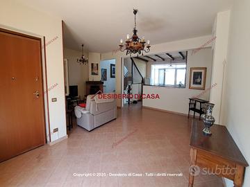 Casa, Borgo Nuovo, Palermo.