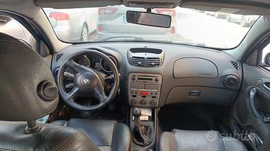 alfa romeo 147 1.9 JTD  prezzo da realizzo 