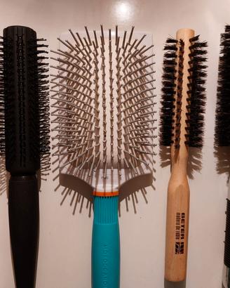 Set Spazzole capelli, Phon (viaggi o seconde case)