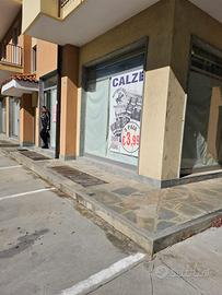 Locale commerciale cortemilia