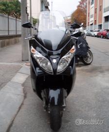 Suzuki Burgman 400 Tagliandato
