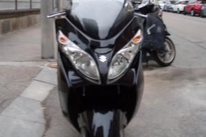 Suzuki Burgman 400 Tagliandato