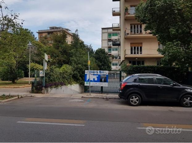 Posto Auto in in garage in via Giuseppe Sciuti, 81