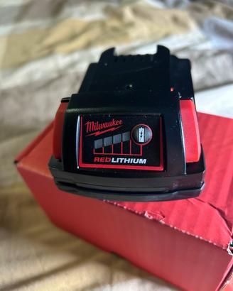 Batteria Milwaukee 2.0 Ah Red lithium M18