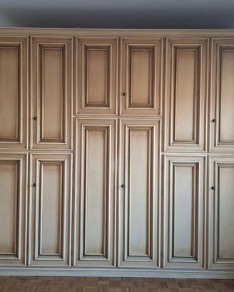 Armadio in legno