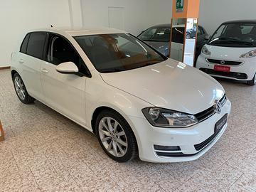 VW GOLF. 7 1.6 TDi DSG Bluemotion