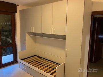 Camera da letto con armadio