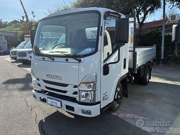 Isuzu M21 RIBALTABILE TRILATERALE