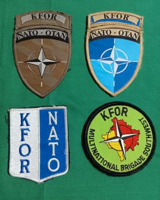 quattro stemmi in tessuto militare 