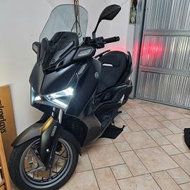 scooter 300cc yamaha 