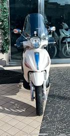 Piaggio Beverly 300