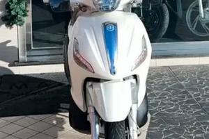 Piaggio Beverly 300