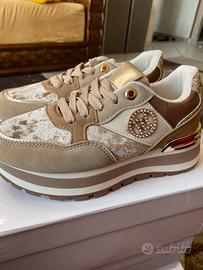 Scarpe nuove di zecca taglie 38,36