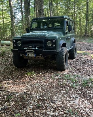 Usato defender90