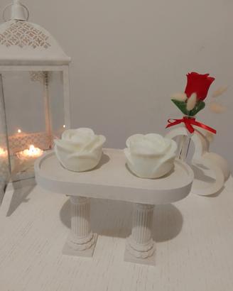 tavolino/espositore in gesso con candele 