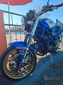 Ducati Monster 600 guid. con A2 