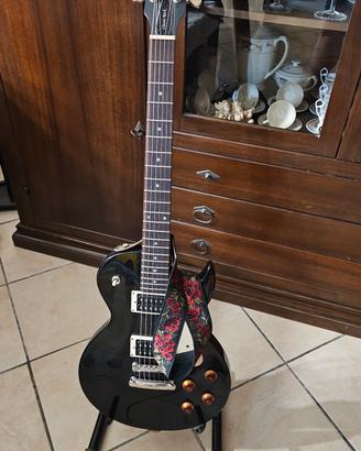chitarra elettrica mai usata completa di tutto
