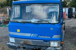 Camion Iveco 79-14 scarrabile