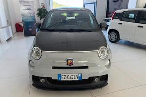 Abarth 500 1.4 Turbo T-Jet Custom