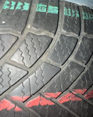 Gomme usate bridgestone prezzo coppia