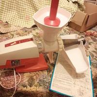 Passapomodoro e tritacarne Bialetti