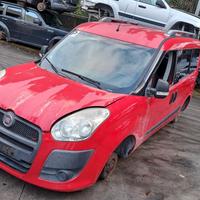 FIAT DOBLO' 2010 SOLO PER RICAMBI
