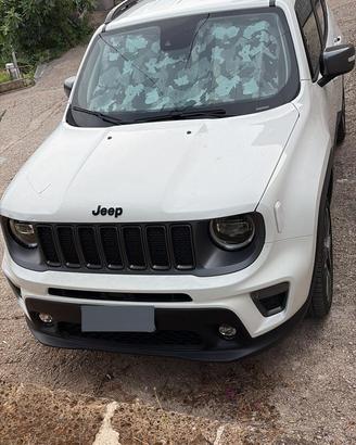 Jeep Renegade 4xe 240cv