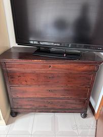 Comò antico stile Impero con piedi a cipolla