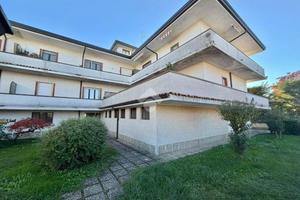3 LOCALI A CASALETTO VAPRIO