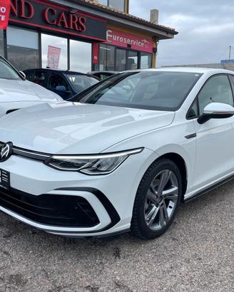 Volkswagen Golf 1.5 eTSI 130 CV DSG R-Line