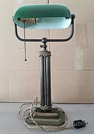 Elegante lampada Art Déco-Liberty