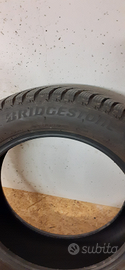 Pneumatici invernali Bridgestone