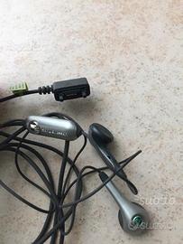 Vari auricolari per telefonini Sony, Nokia,Motorol