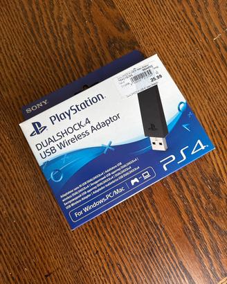 Dualshock 4 USB Wireless Adaptor per PC e Mac
