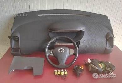 Kit airbag completo di cruscotto toyota Yaris