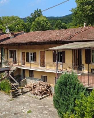 Villa di 370 m² con più di 5 locali e box auto dop
