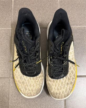 Scarpe da basket curry