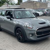 Mini cooper one f56 allestiemto S