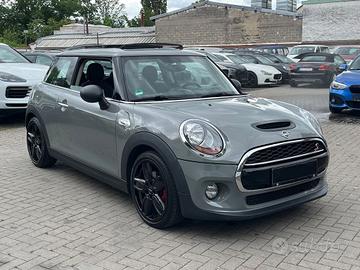 Mini cooper one f56 allestiemto S