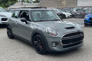 Mini cooper one f56 allestiemto S