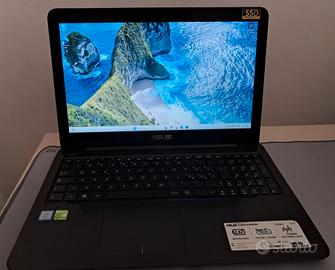 Laptot Asus F556U intel i7 Geforce 930MX