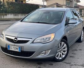 Opel Astra 1.7 CDTI 125CV Cosmo EURO 5