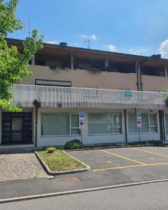 APPARTAMENTO DI OLTRE 160 MQ CON AMPIO TERRAZZO...